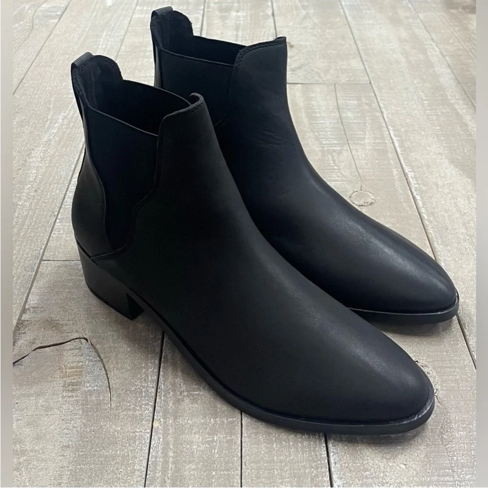 NWT Soludos Chelsea Bootie Marfa Leather in Black Size 8.5 - Picture 6 of 14